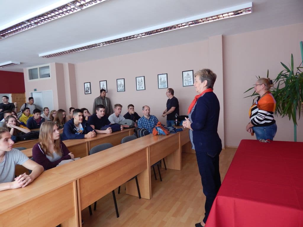 Szegedi diákok vendégeskedtek Dunaszerdahelyen