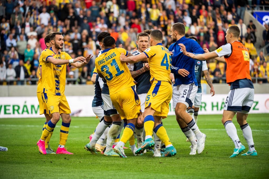 Fortuna Liga, rájátszás, 8. forduló: Brutális indulatok után szertefoszlottak a DAC bajnoki álmai (VIDEÓ)