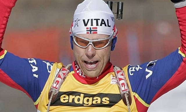 Elhunyt a háromszoros olimpiai bajnok norvég sílövő