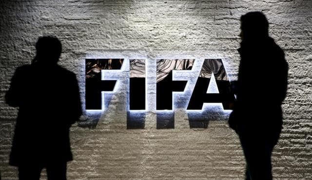 A volt panamai elnököt életre szólóan eltiltotta a FIFA