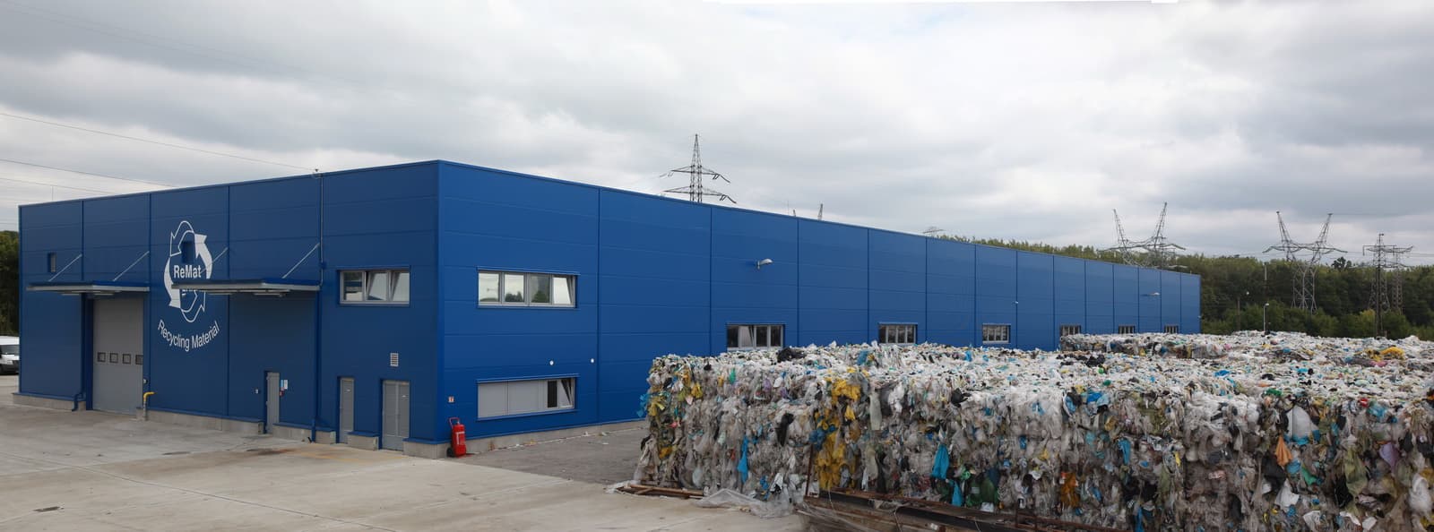 Pozsonyi logisztikai központtal rendelkező műanyag-újrahasznosító vállalatot vett a Mol-csoport